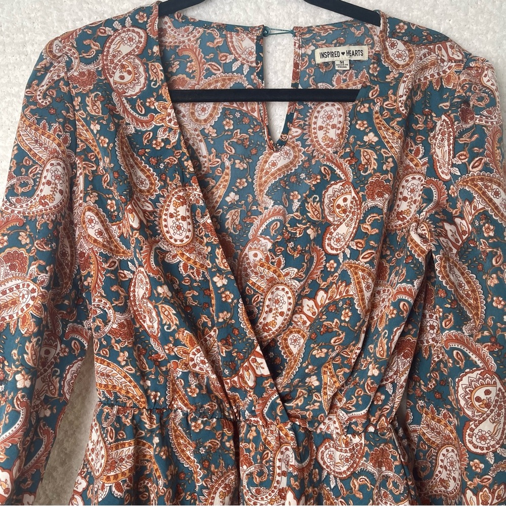 Inspired hearts, Paisley printed v-neck ruffled shorts romper - Picture 7 of 10